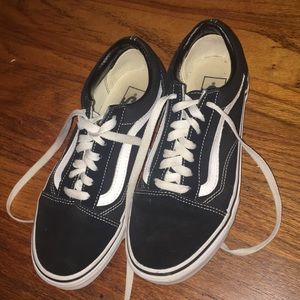 Black old Skool vans